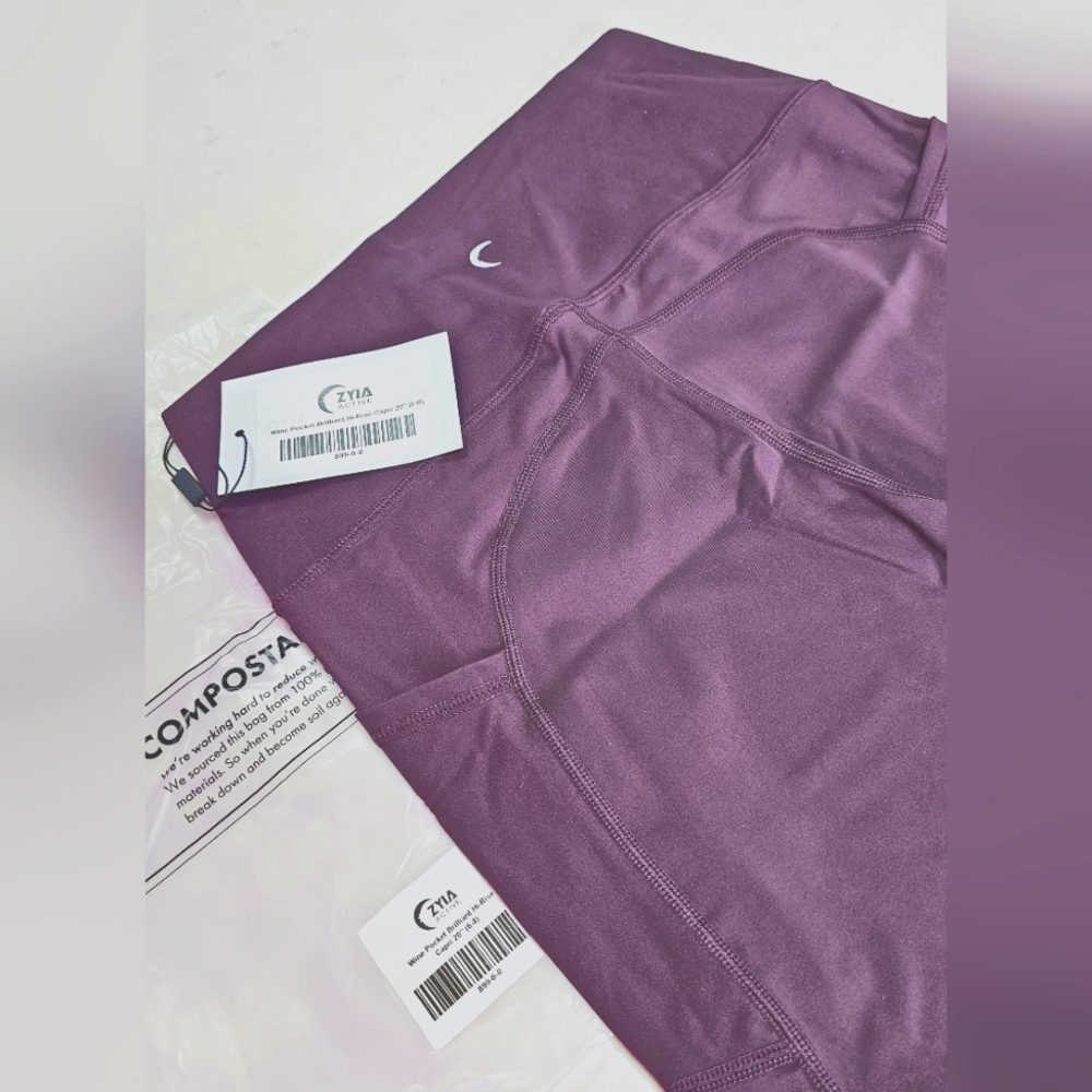 🍷💜 NWT 899 ZYIA Active WINE Brilliant Pocket Capri Yoga Legging 6 8 (Medium)